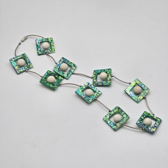 Green Blue Geometric Square Stations Silver Tone Separators Beaded Necklace - Picture 11 of 13